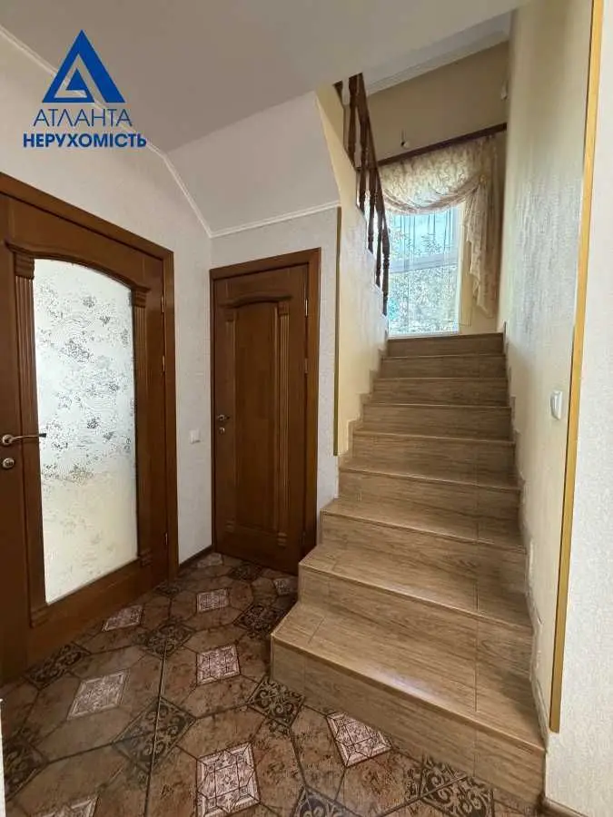 Фото Продаю будинок, 197 кв. м, Миру вул.  Полонка, ціна: 250000 USD, код 9016