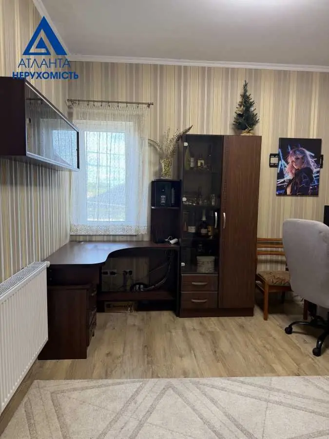 Фото Продаю будинок, 197 кв. м, Миру вул.  Полонка, ціна: 250000 USD, код 9016