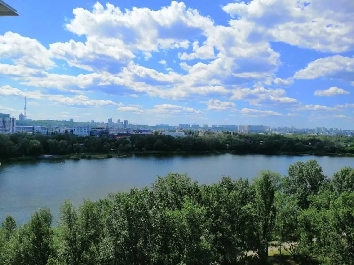 Фото Продаю 2 кімнатну квартиру, 60.9 кв. м, Йорданська вул. (Лайоша Гавро) 5а Київ, ціна: 68500 EUR, код 9017