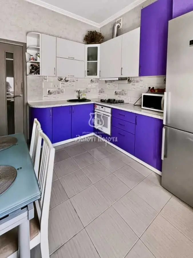 Фото Продаю 1-комнатную квартиру, 32 кв. м, Молодёжная ул. 30а Вишнёвое, цена: 60000 USD, код 9023