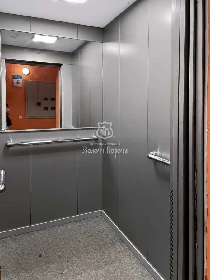 Фото Продаю 1-комнатную квартиру, 32 кв. м, Молодёжная ул. 30а Вишнёвое, цена: 60000 USD, код 9023