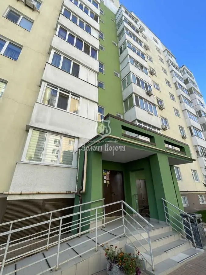 Фото Продаю 1-комнатную квартиру, 32 кв. м, Молодёжная ул. 30а Вишнёвое, цена: 60000 USD, код 9023