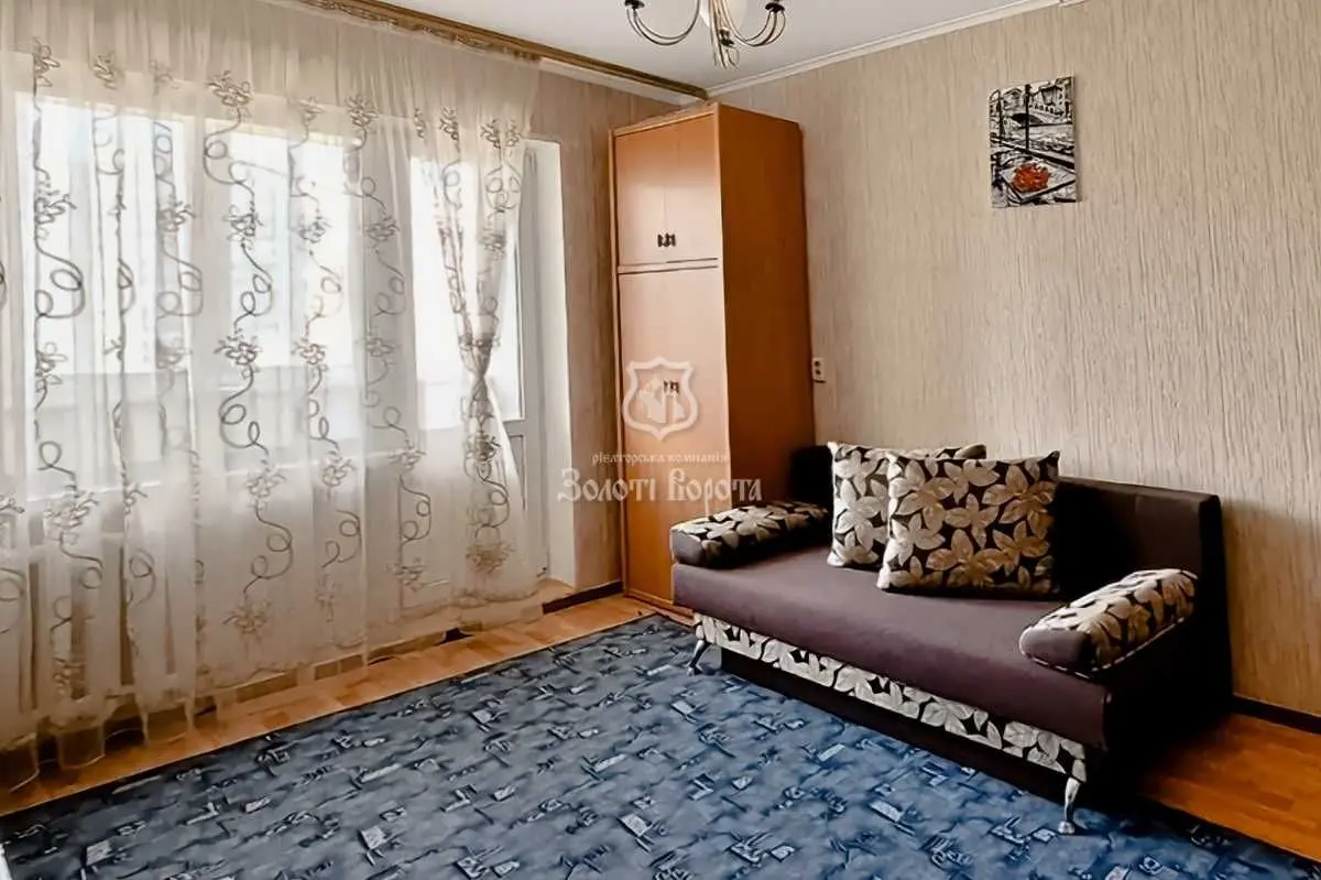 Фото Продаю 1-комнатную квартиру, 42.2 кв. м, Милославская ул. 31б Киев, цена: 54000 USD, код 9024
