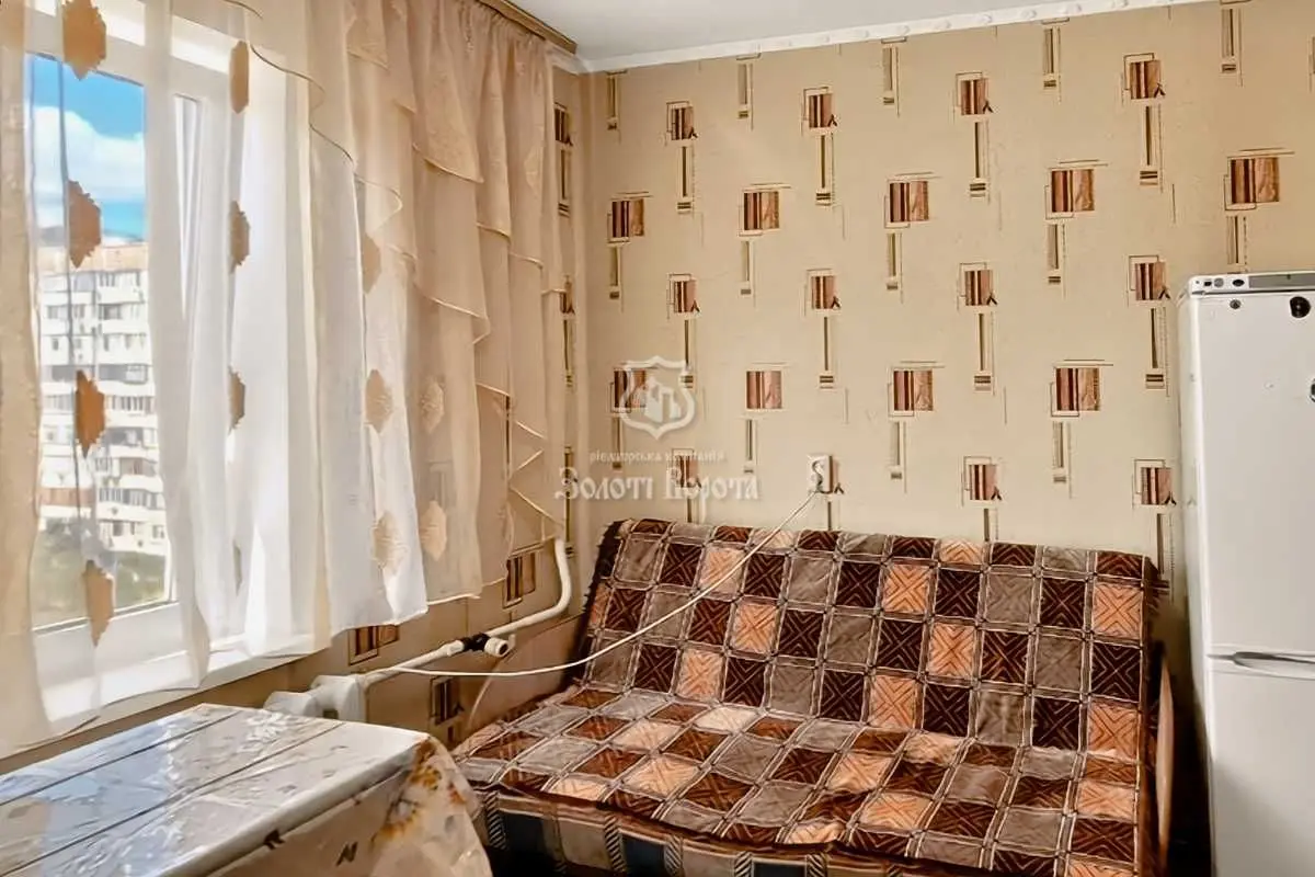 Фото Продаю 1-комнатную квартиру, 42.2 кв. м, Милославская ул. 31б Киев, цена: 54000 USD, код 9024