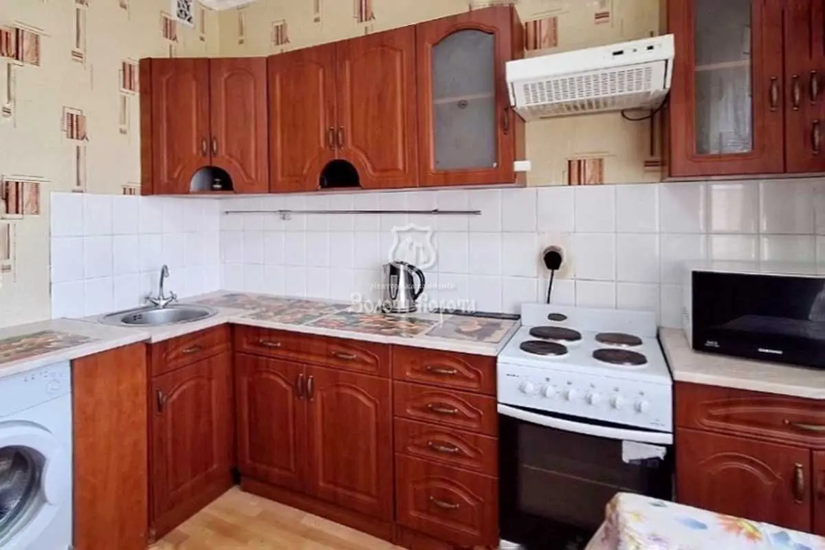 Фото Продаю 1-комнатную квартиру, 42.2 кв. м, Милославская ул. 31б Киев, цена: 54000 USD, код 9024