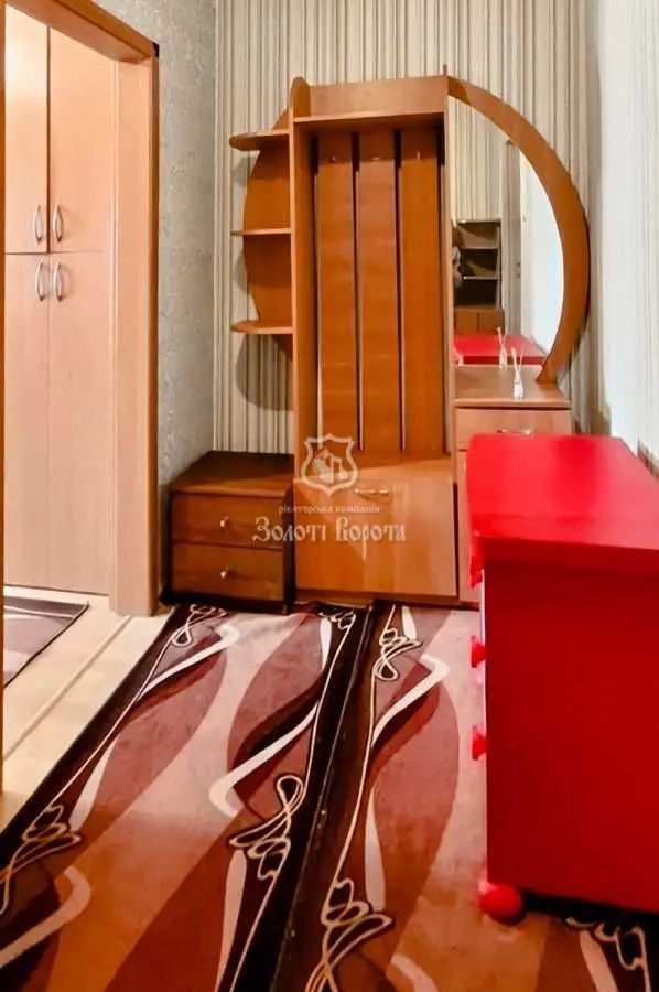 Фото Продаю 1-комнатную квартиру, 42.2 кв. м, Милославская ул. 31б Киев, цена: 54000 USD, код 9024