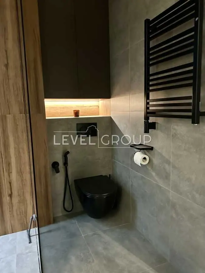 Фото Продаю 2 кімнатну квартиру, 77 кв. м, Микільсько-Слобідська вул.  Київ, ціна: 205000 USD, код 9026