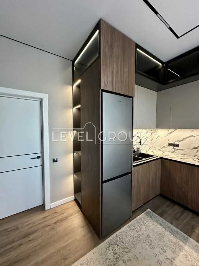 Фото Продаю 2 кімнатну квартиру, 77 кв. м, Микільсько-Слобідська вул.  Київ, ціна: 205000 USD, код 9026
