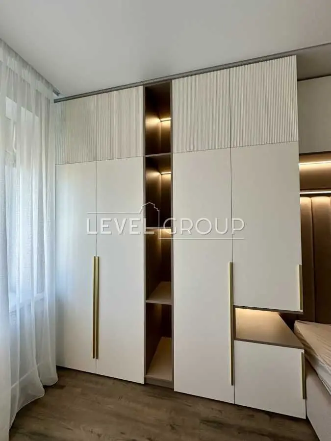 Фото Продаю 2 кімнатну квартиру, 77 кв. м, Микільсько-Слобідська вул.  Київ, ціна: 205000 USD, код 9026