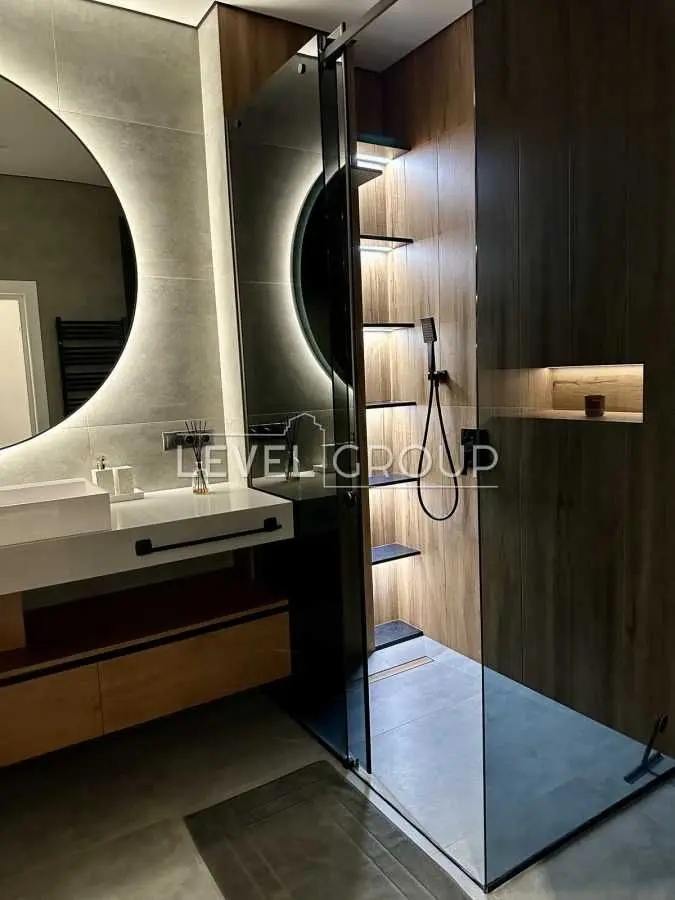 Фото Продаю 2 кімнатну квартиру, 77 кв. м, Микільсько-Слобідська вул.  Київ, ціна: 205000 USD, код 9026