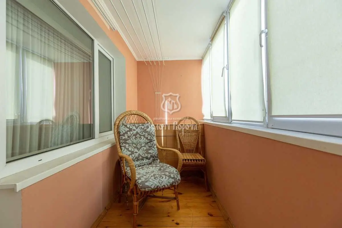 Фото Продаю 3 кімнатну квартиру, 72 кв. м, Антоновича вул. (Горького) 104 Київ, ціна: 120000 USD, код 9027