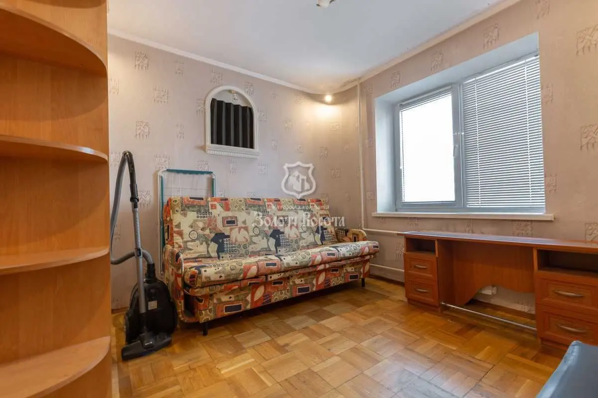 Фото Продаю 3 кімнатну квартиру, 72 кв. м, Антоновича вул. (Горького) 104 Київ, ціна: 120000 USD, код 9027