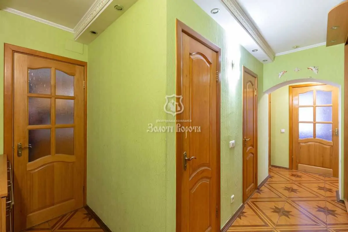Фото Продаю 3 кімнатну квартиру, 72 кв. м, Антоновича вул. (Горького) 104 Київ, ціна: 120000 USD, код 9027