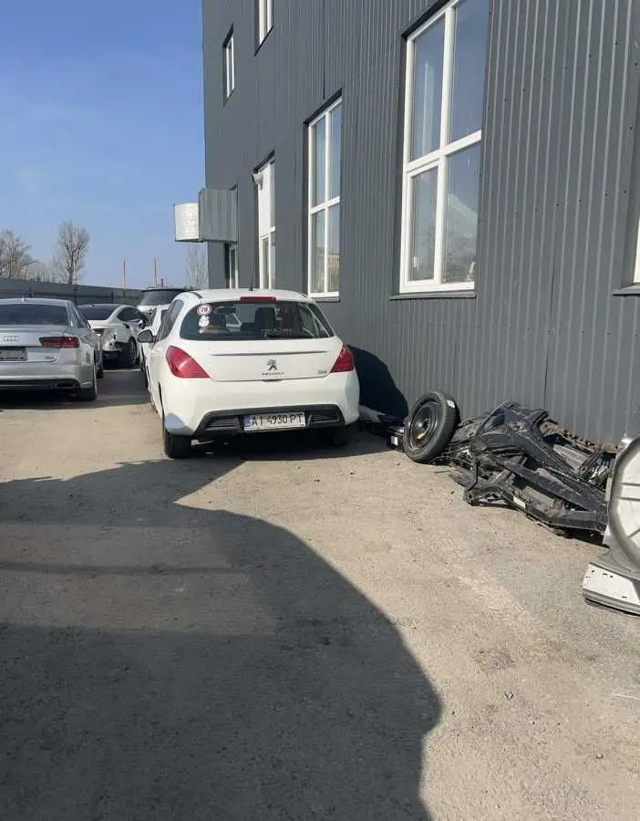 Фото Продаю склад, 810 кв. м, Тодося Осьмачки ул. (Горького)  Киев, цена: 770000 USD, код 9030