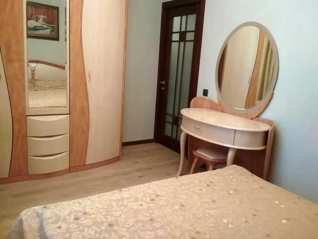 Фото Selling a 3-room apartment, 87 sq.m., Bohatyrska Street 6/1 Kyiv, price: 135000 USD, code 9035