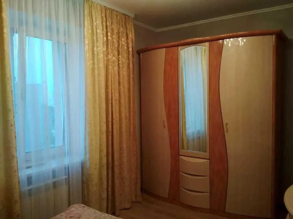 Фото Selling a 3-room apartment, 87 sq.m., Bohatyrska Street 6/1 Kyiv, price: 135000 USD, code 9035