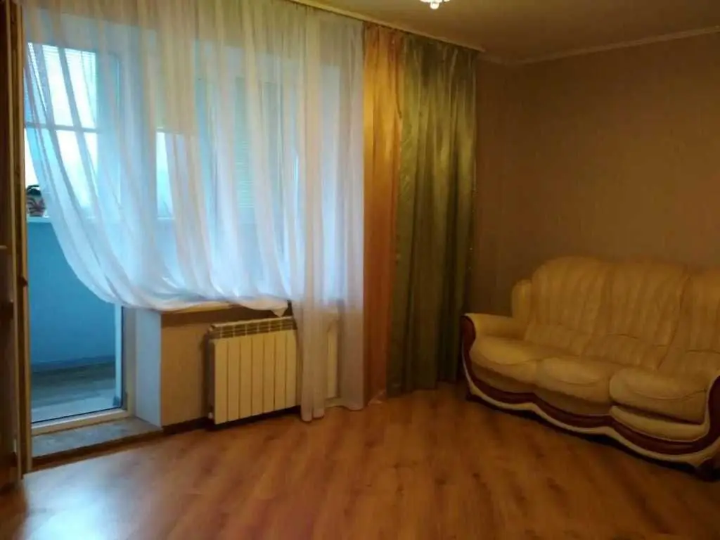 Фото Selling a 3-room apartment, 87 sq.m., Bohatyrska Street 6/1 Kyiv, price: 135000 USD, code 9035