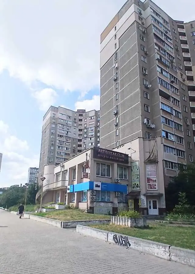 Фото Продаю офіс, 140 кв. м, Василя Порика просп.  Київ, ціна: 129000 USD, код 9036
