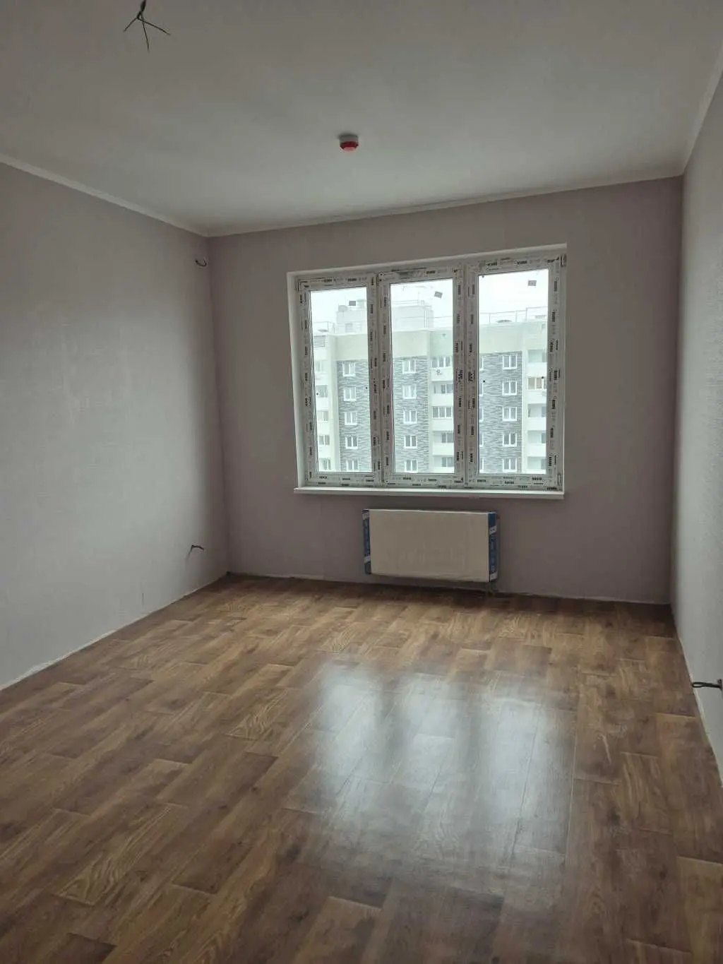 Фото Selling a 1-room apartment, 47 sq.m., Simyi Kulzhenkiv Street (Petra Dehtiarenka Street)  Kyiv, price: 59900 USD, code 9038