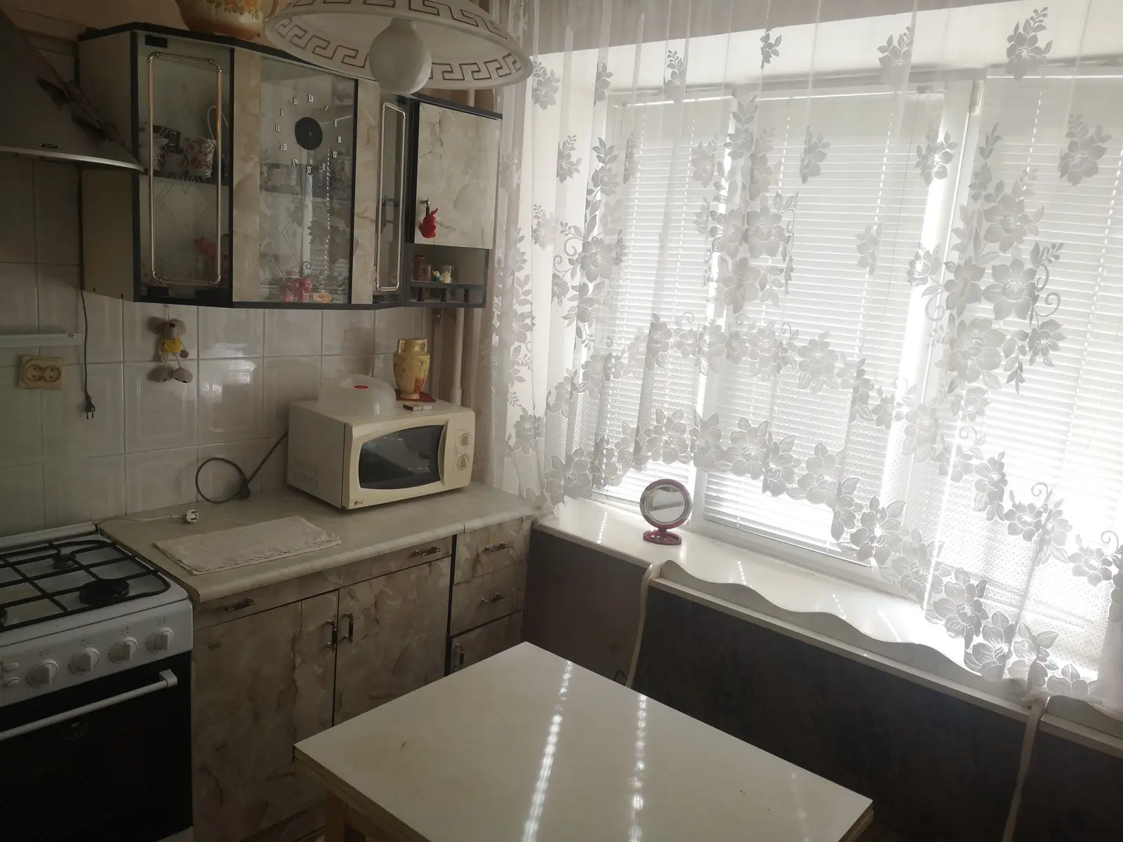 Фото Зняти 2 кімнатну квартиру, Ковпака вул. 4 Київ в довгострокову оренду, ціна: 15000 грн, код 9040