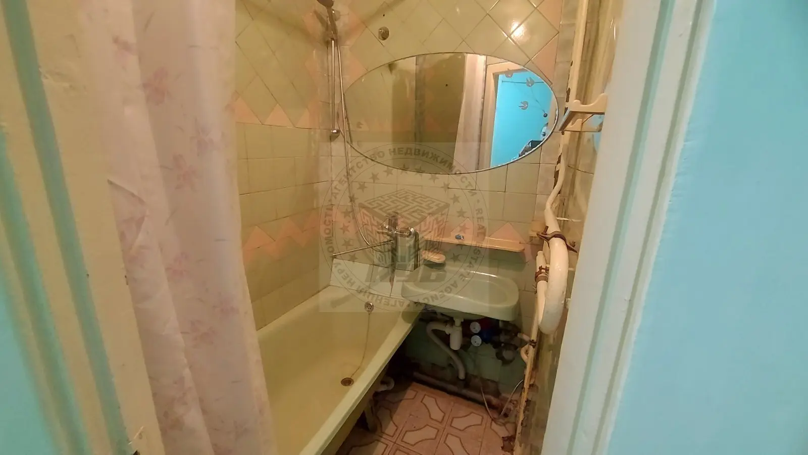Фото Зняти 2 кімнатну квартиру, Гната Юри вул. 7а Київ в довгострокову оренду, ціна: 10000 грн, код 9041