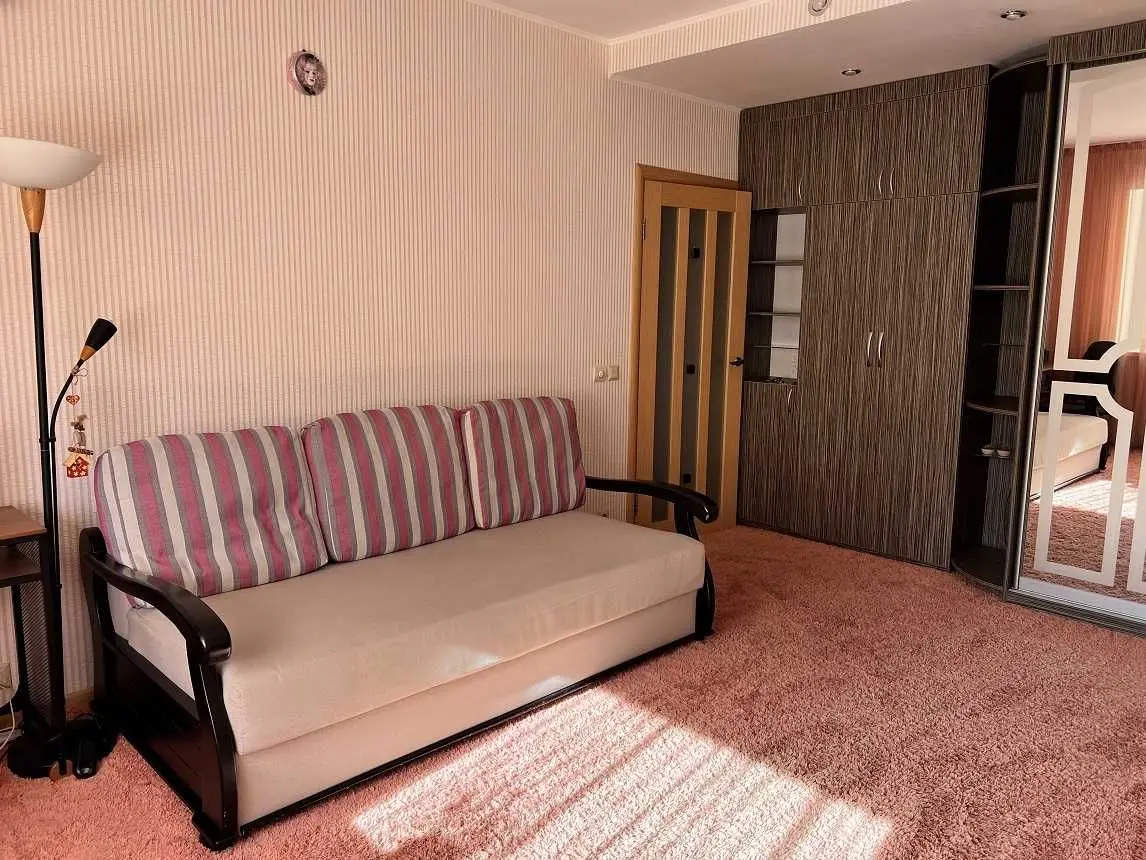 Фото Rent a 1-room apartment, Heroiv Dnipra Street 47 Kyiv for long-term rent, price: 16500 UAH, code 9049