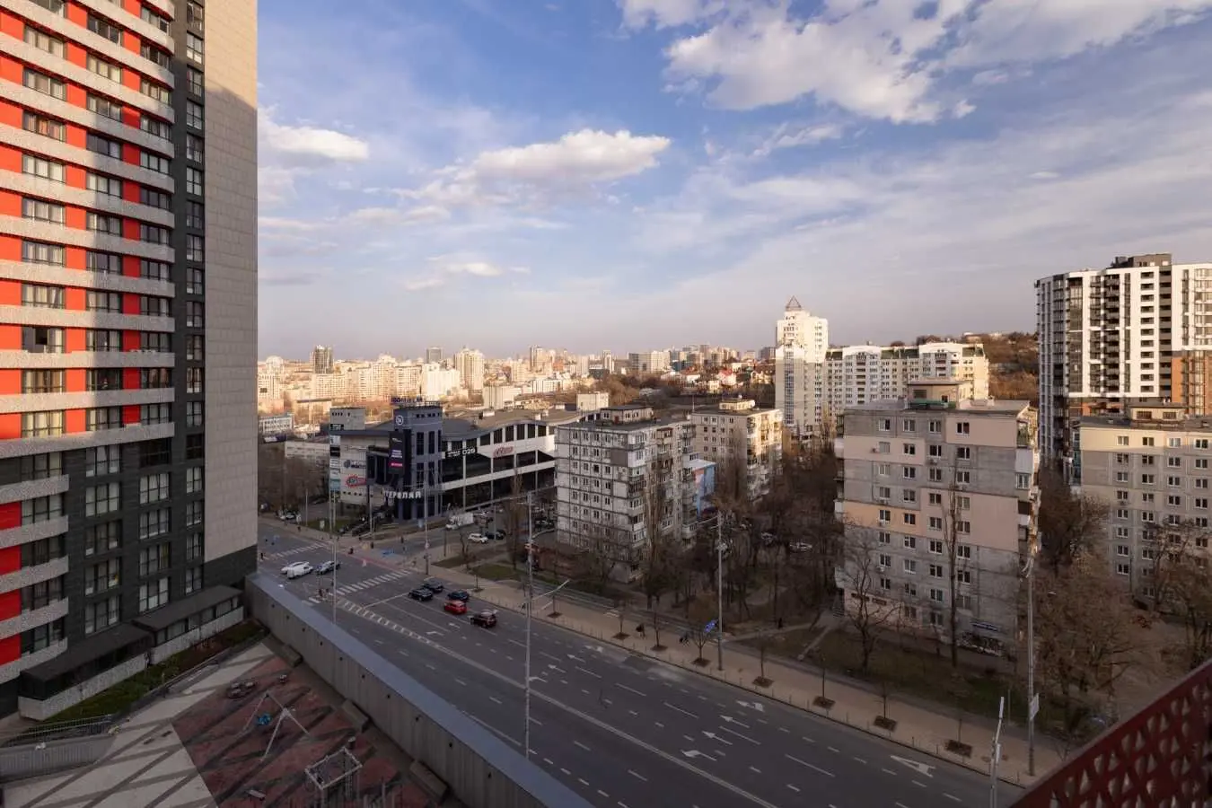 Фото Зняти 1 кімнатну квартиру, Митрополита Василя Липківського вул. (Урицького)  Київ в довгострокову оренду, ціна: 35000 UAH, код 9050