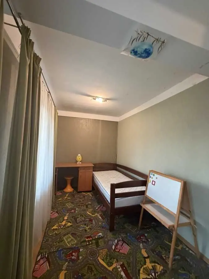 Фото Rent a 3-room apartment, Dniprovska Embarkment 7а Kyiv for long-term rent, price: 14500 UAH, code 9051
