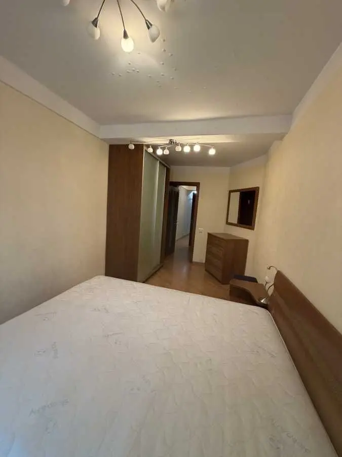 Фото Rent a 3-room apartment, Dniprovska Embarkment 7а Kyiv for long-term rent, price: 14500 UAH, code 9051