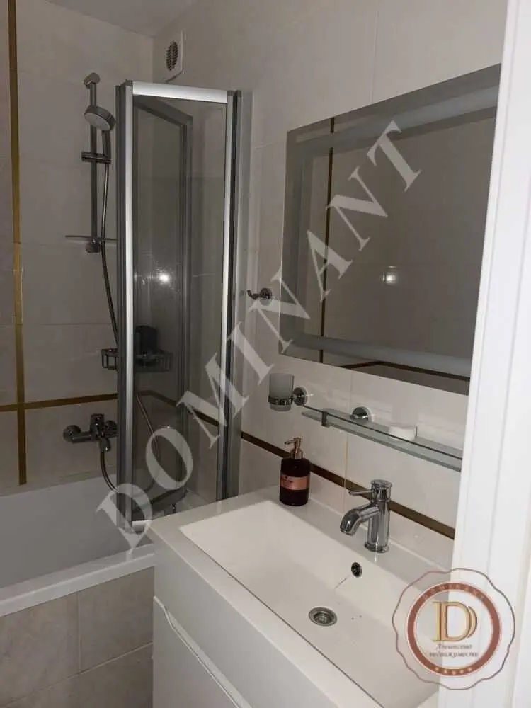 Фото Продаю 3-комнатную квартиру, 69 кв. м, Автозаводская ул. 24 Запорожье, цена: 45000 USD, код 9053