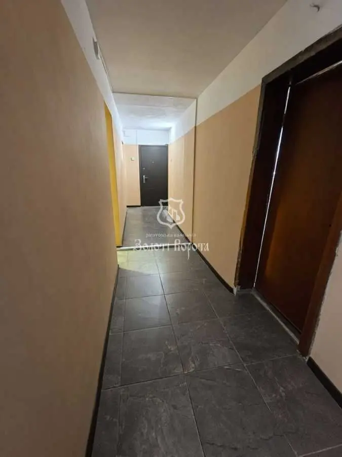 Фото Продаю 8 кімнатну квартиру, 20.31 кв. м, Світлицького вул. 24а Київ, ціна: 18000 USD, код 9058
