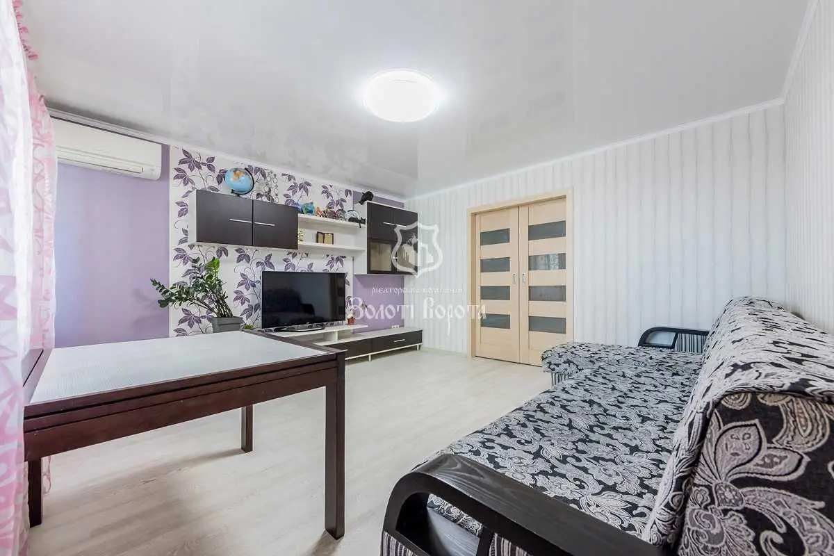 Фото Продаю 3 кімнатну квартиру, 79.7 кв. м, Ярослава Мудрого вул.  Бровари, ціна: 110000 USD, код 9065