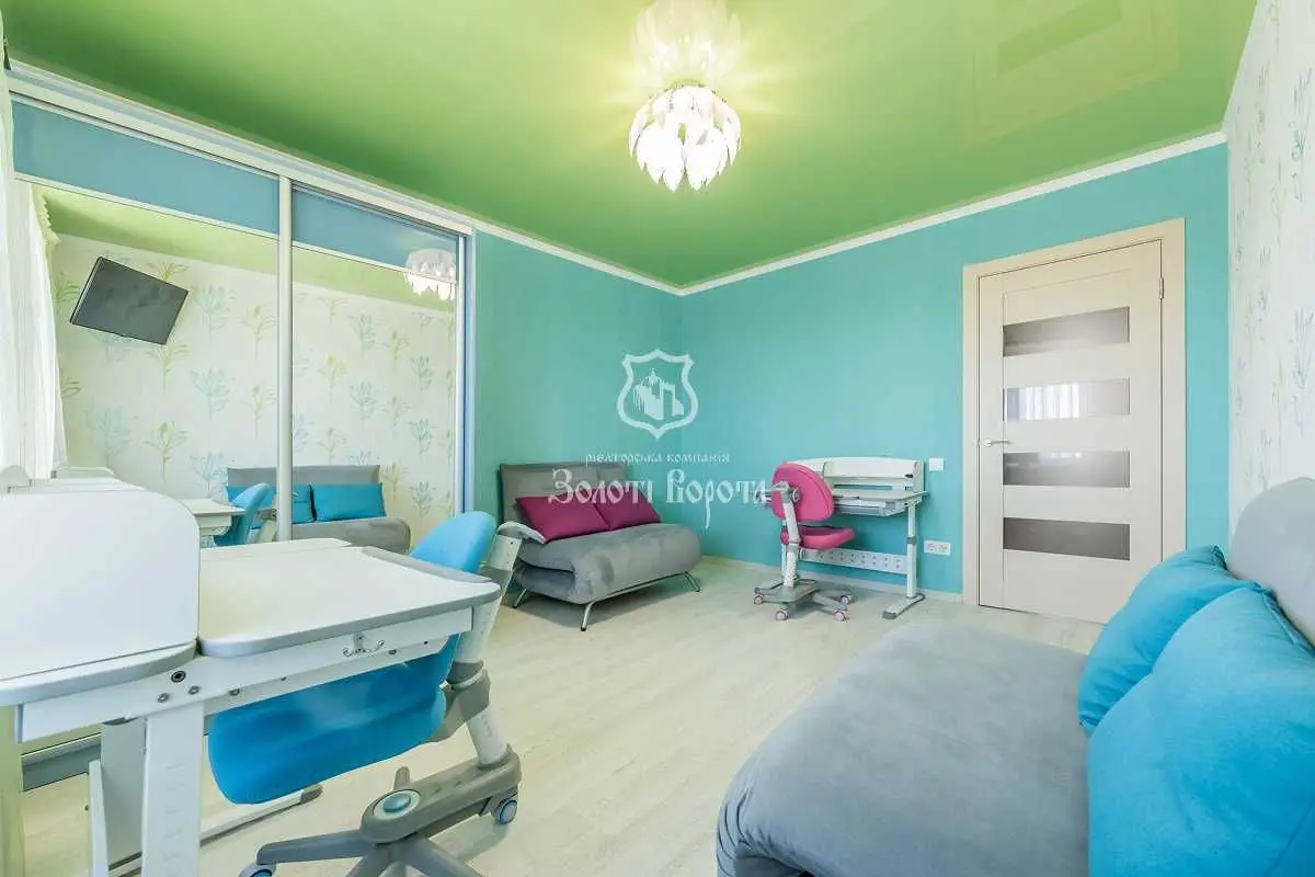 Фото Продаю 3 кімнатну квартиру, 79.7 кв. м, Ярослава Мудрого вул.  Бровари, ціна: 110000 USD, код 9065