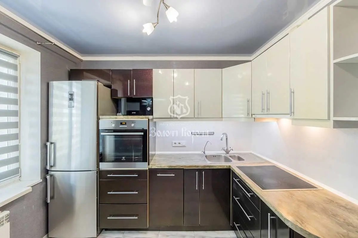 Фото Продаю 3 кімнатну квартиру, 79.7 кв. м, Ярослава Мудрого вул.  Бровари, ціна: 110000 USD, код 9065