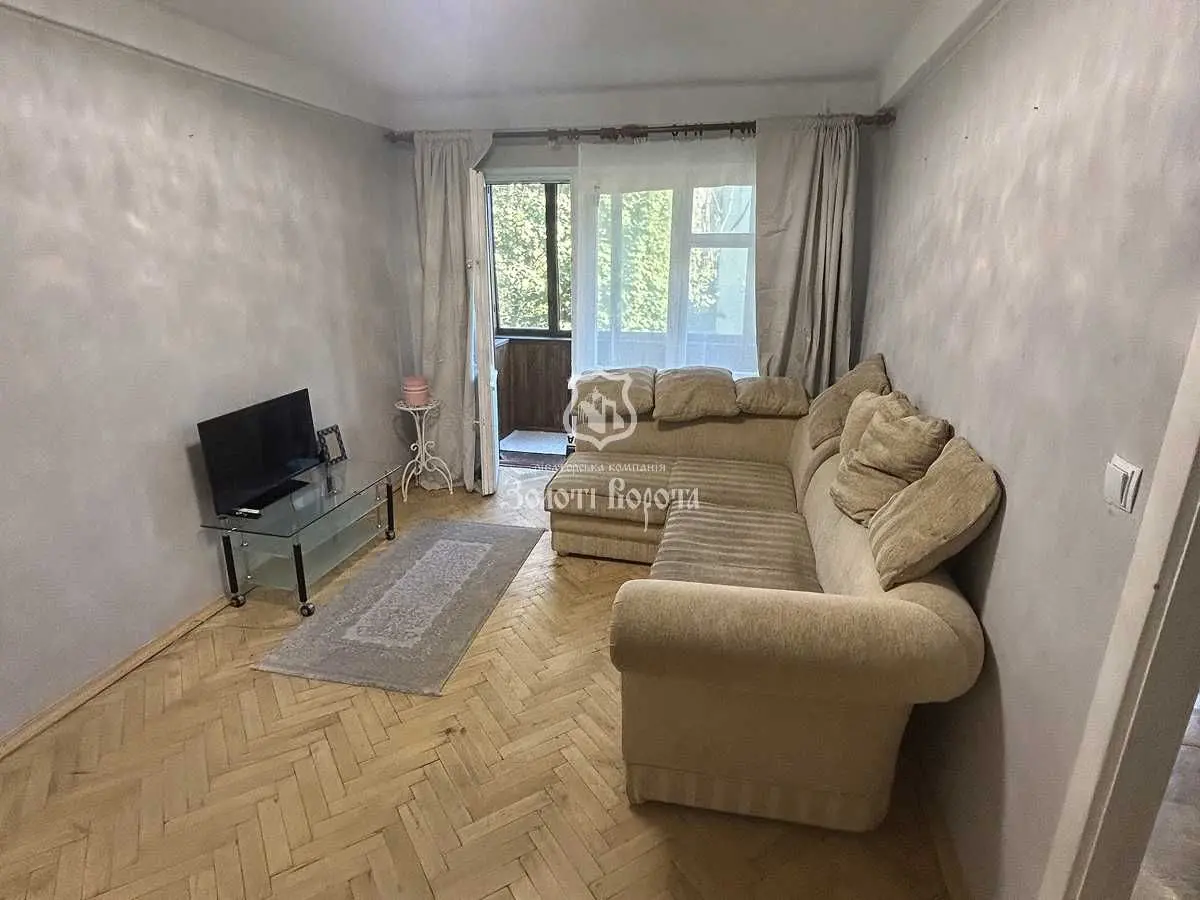 Фото Продаю 1-комнатную квартиру, 28.4 кв. м, Братиславская ул. 6 Киев, цена: 42000 USD, код 9068