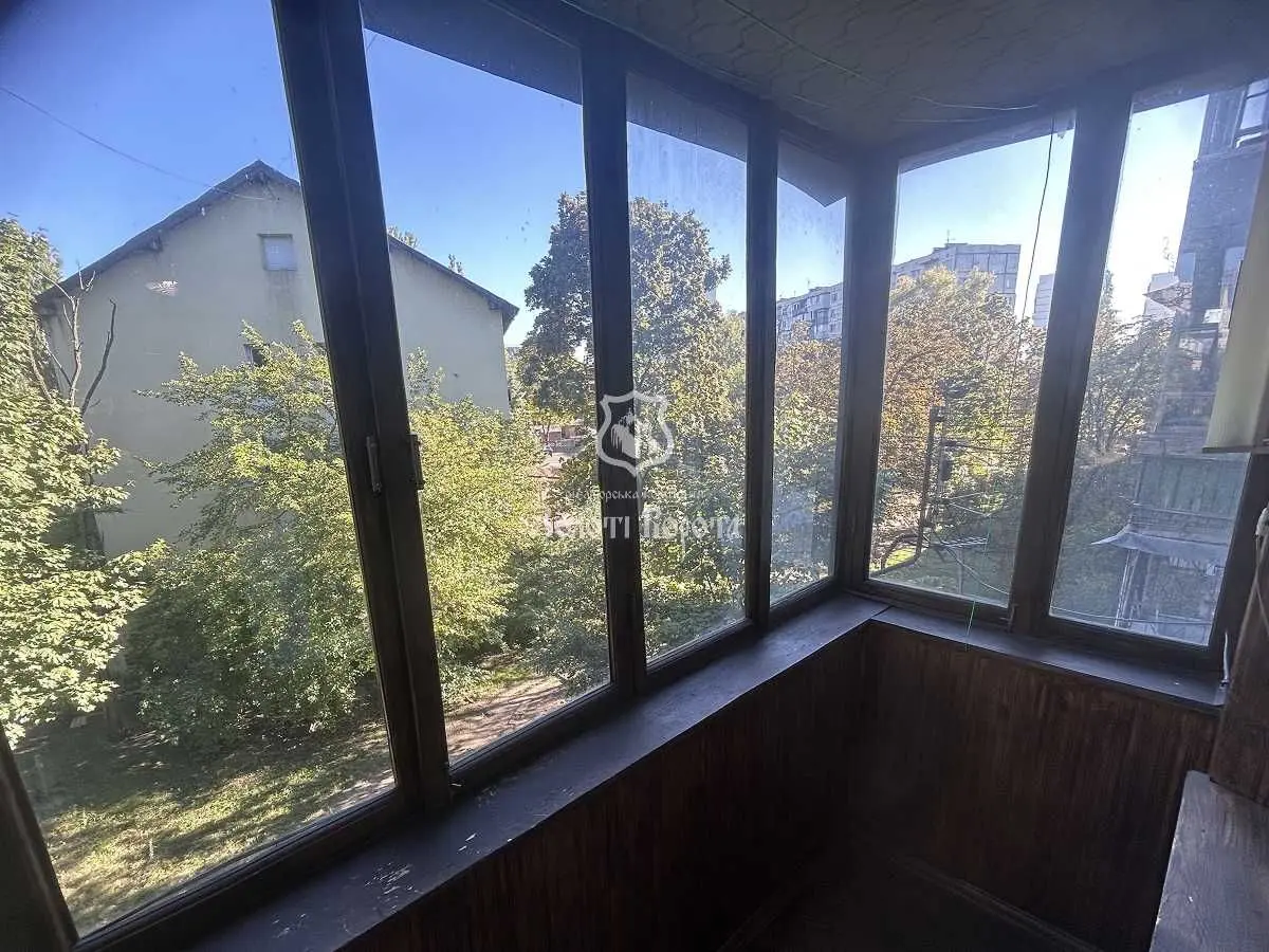 Фото Продаю 1-комнатную квартиру, 28.4 кв. м, Братиславская ул. 6 Киев, цена: 42000 USD, код 9068