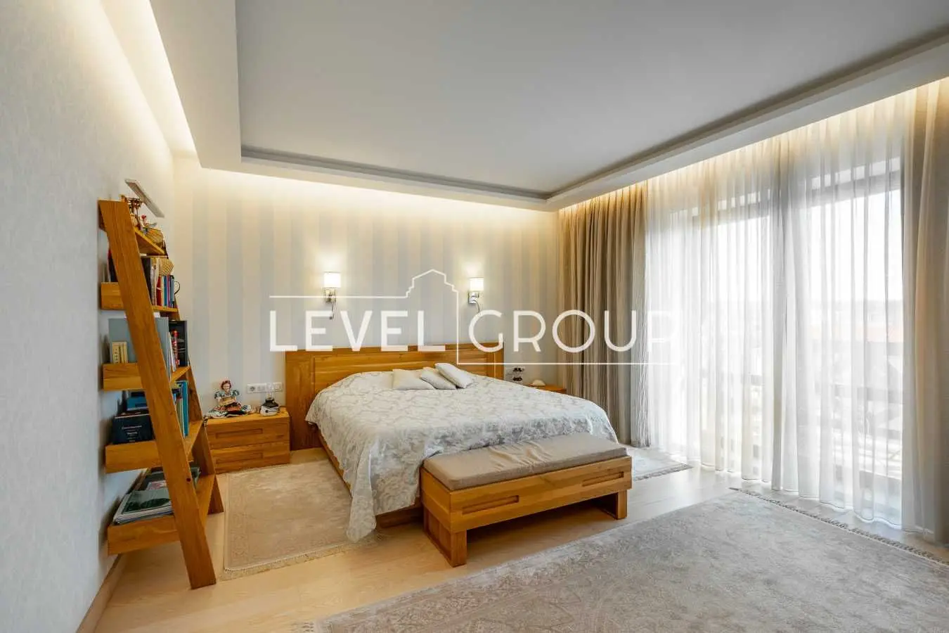 Фото Продаю будинок, 315 кв. м, Осинки вул.  Зазим’я, ціна: 475000 EUR, код 9074