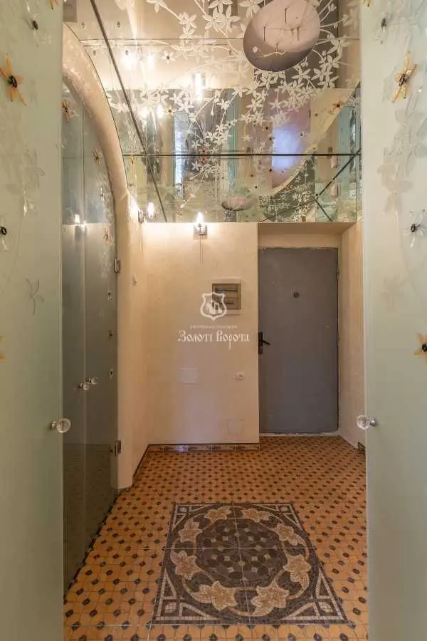 Фото Продаю 1 кімнатну квартиру, 42 кв. м, Валерія Лобановського вул. 16 Чайки, ціна: 42000 USD, код 9076