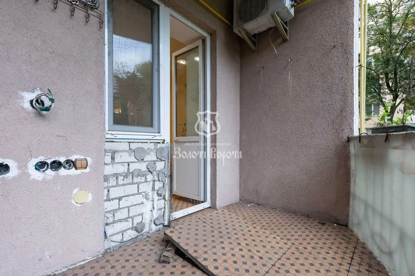 Фото Продаю 1 кімнатну квартиру, 42 кв. м, Валерія Лобановського вул. 16 Чайки, ціна: 42000 USD, код 9076