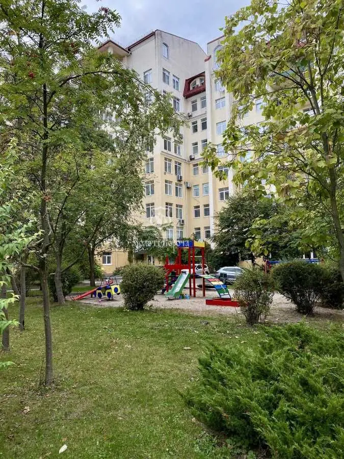 Фото Продаю 1 кімнатну квартиру, 42 кв. м, Валерія Лобановського вул. 16 Чайки, ціна: 42000 USD, код 9076