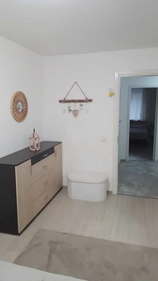 Фото Зняти 3 кімнатну квартиру, Чоколівський бульв. 29 Київ в довгострокову оренду, ціна: 18000 UAH, код 9078
