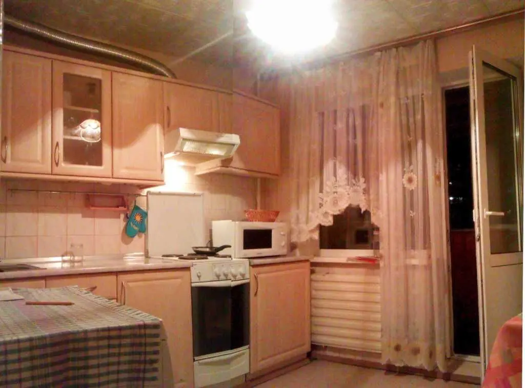 Фото Продаю 1-комнатную квартиру, 35 кв. м, Демеевская ул. 45а Киев, цена: 54900 USD, код 9080