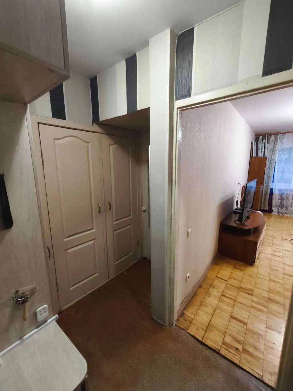 Фото Продаю 1-комнатную квартиру, 35 кв. м, Демеевская ул. 45а Киев, цена: 54900 USD, код 9080