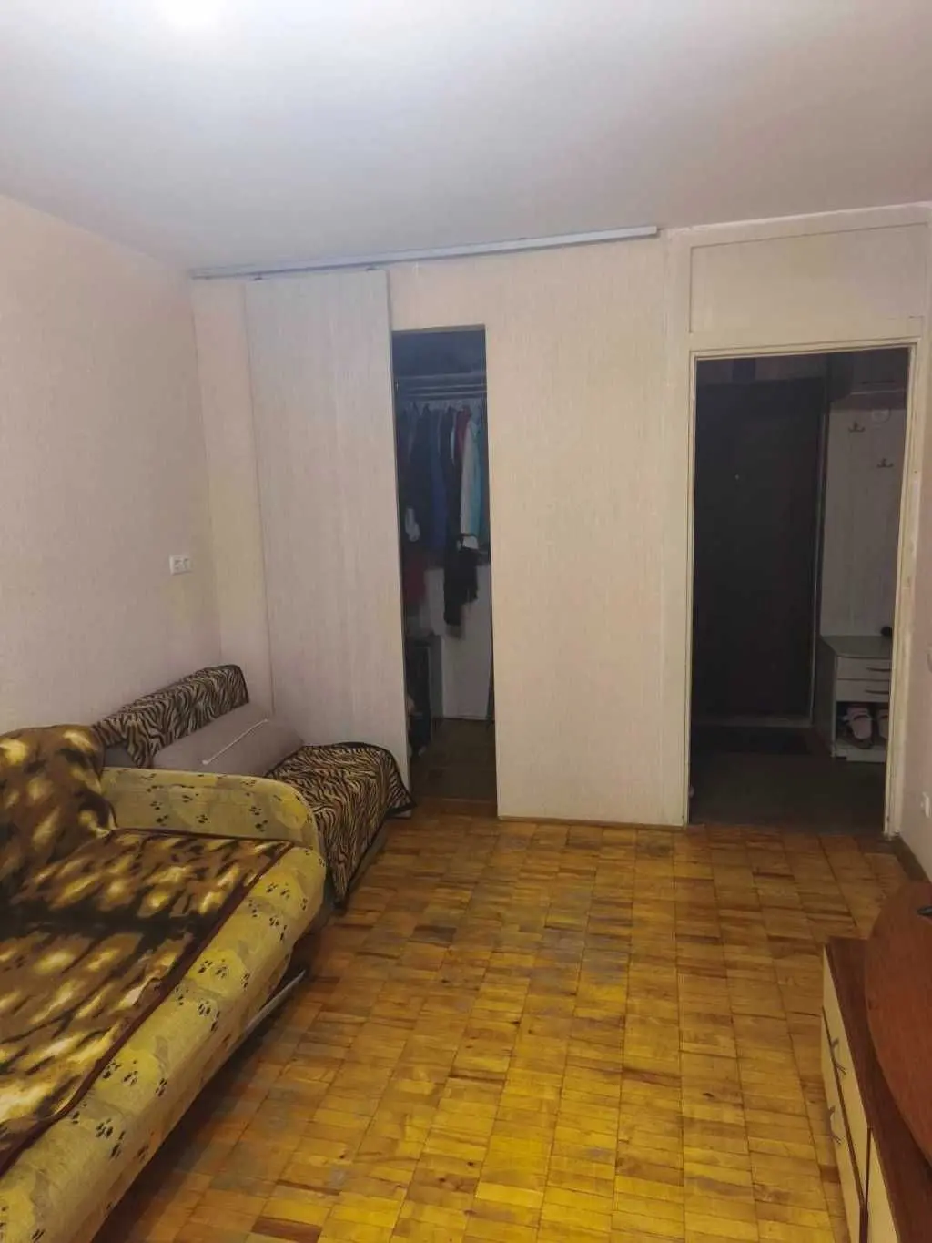 Фото Продаю 1-комнатную квартиру, 35 кв. м, Демеевская ул. 45а Киев, цена: 54900 USD, код 9080