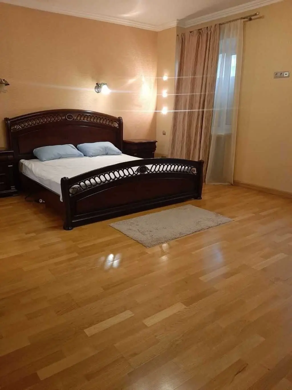 Фото Зняти 2 кімнатну квартиру, Борщагівська вул.  Київ в довгострокову оренду, ціна: 19000 UAH, код 9081