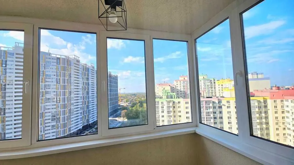 Фото Selling a 1-room apartment, 42 sq.m., Andriia Abolmasova Street 4а Kyiv, price: 79800 USD, code 9091