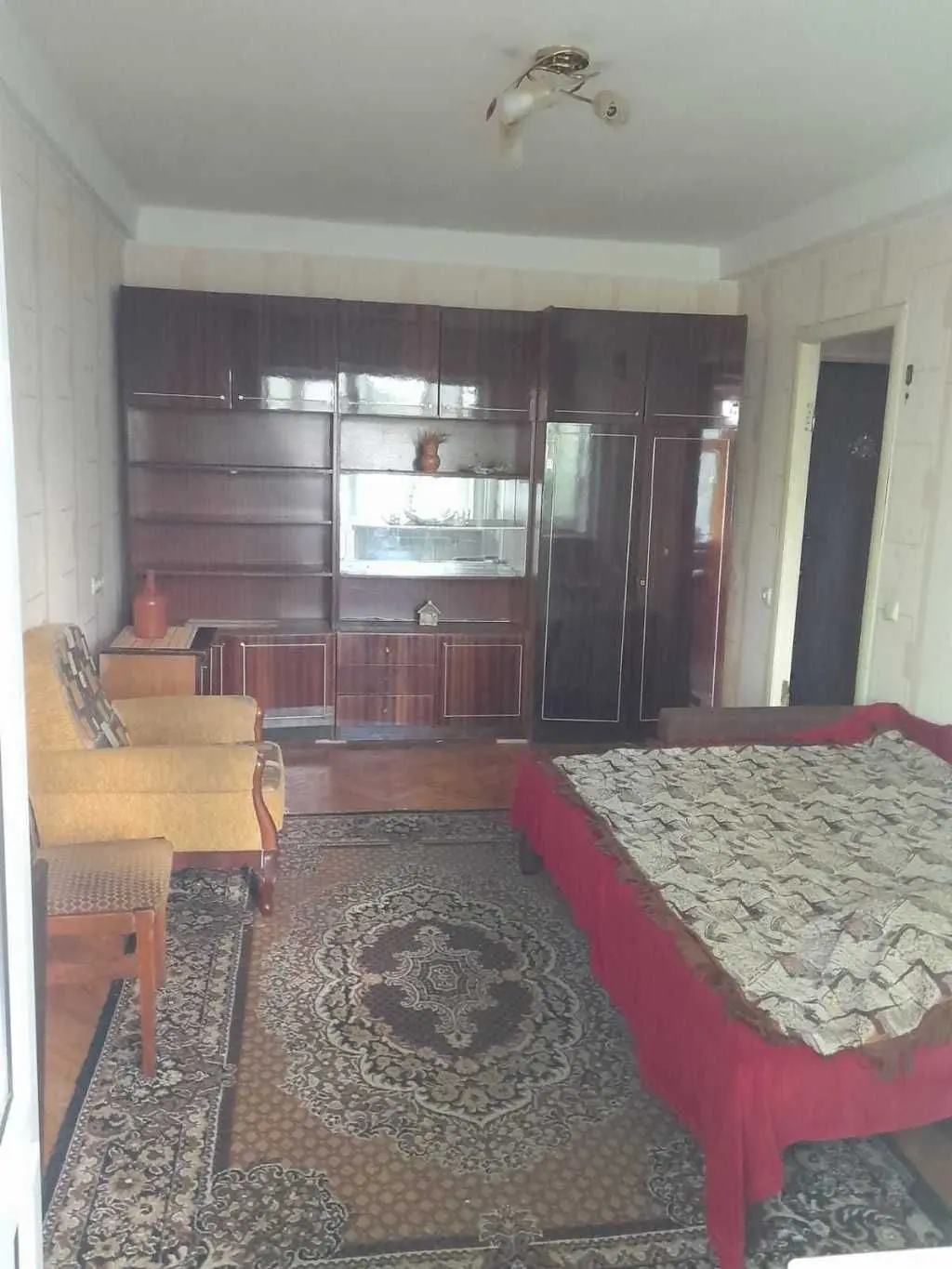 Фото Зняти 1 кімнатну квартиру, Петра Ніщинського вул. 10 Київ в довгострокову оренду, ціна: 8500 UAH, код 9103
