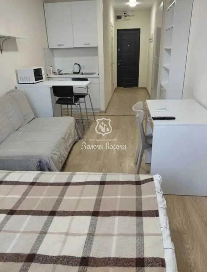 Фото Продаю 1 кімнатну квартиру, 24 кв. м, Машинобудівна вул. 41 Київ, ціна: 52000 USD, код 9107