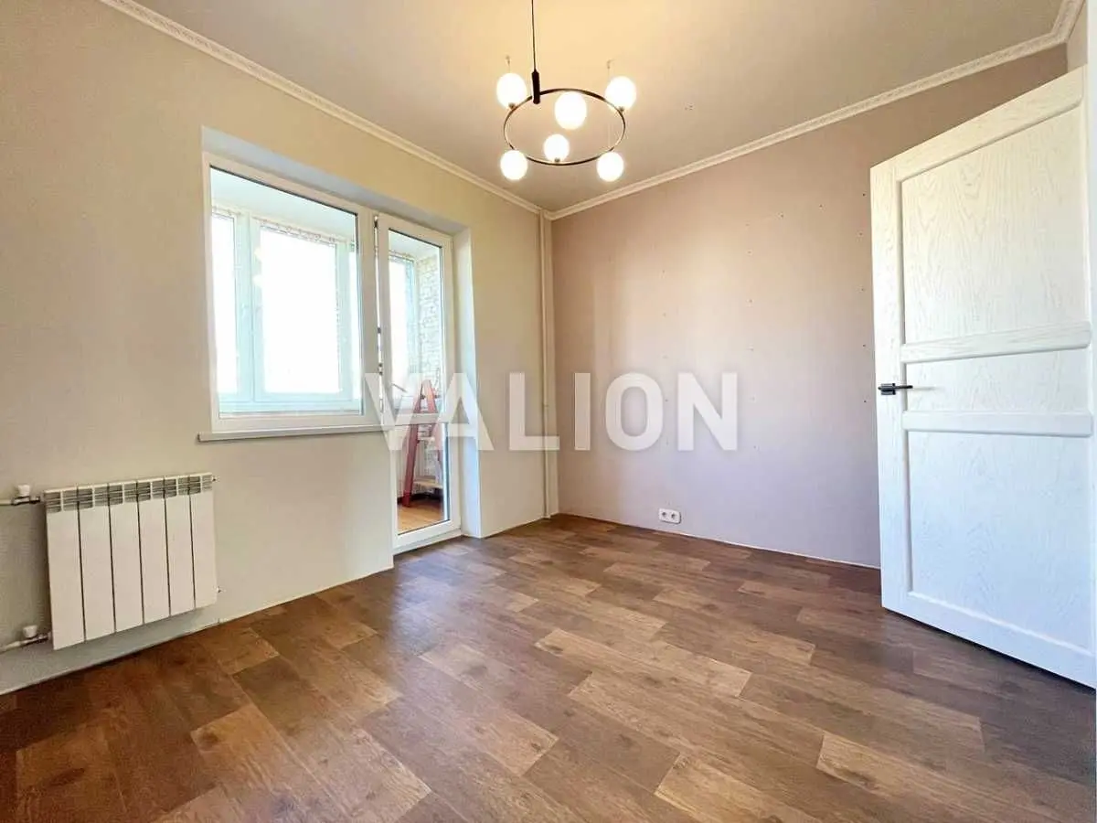 Фото Продаю 3-комнатную квартиру, 70 кв. м, Декабристов ул. 5 Киев, цена: 77000 USD, код 9109