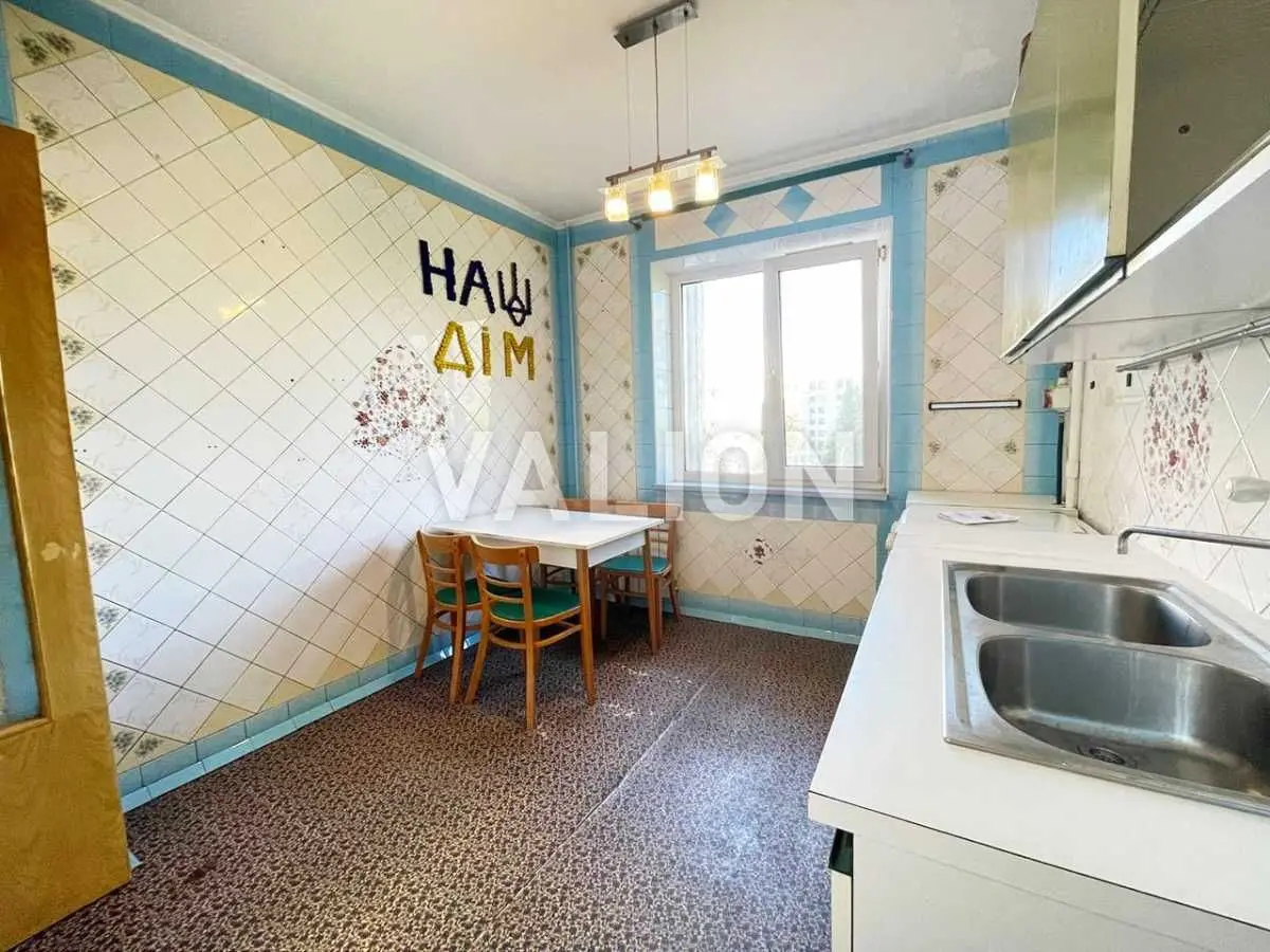 Фото Продаю 3-комнатную квартиру, 70 кв. м, Декабристов ул. 5 Киев, цена: 77000 USD, код 9109